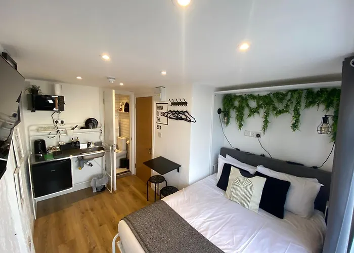 Innit Townhouse